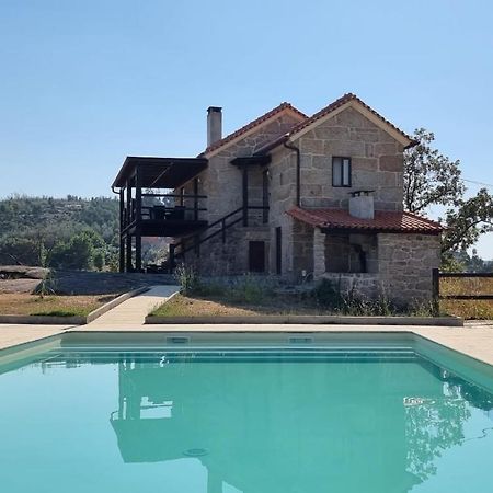 Апартаменти Quinta Da Adarnela Lagares da Beira Екстер'єр фото