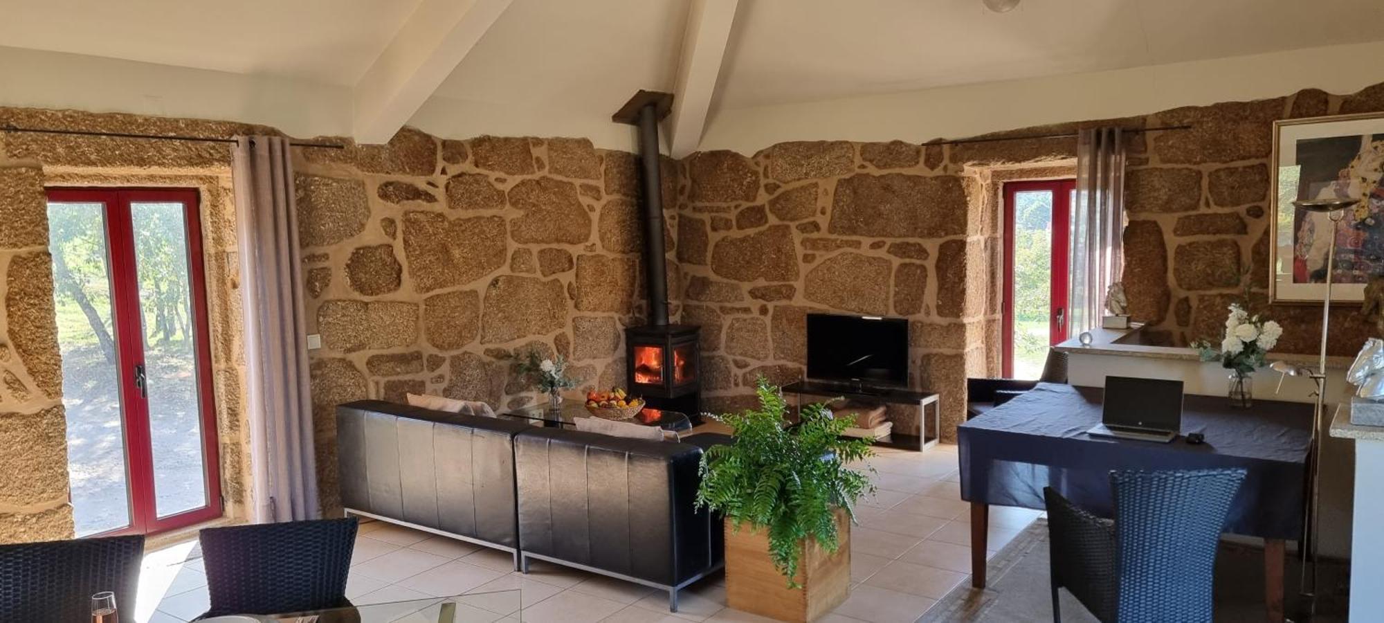 Апартаменти Quinta Da Adarnela Lagares da Beira Екстер'єр фото